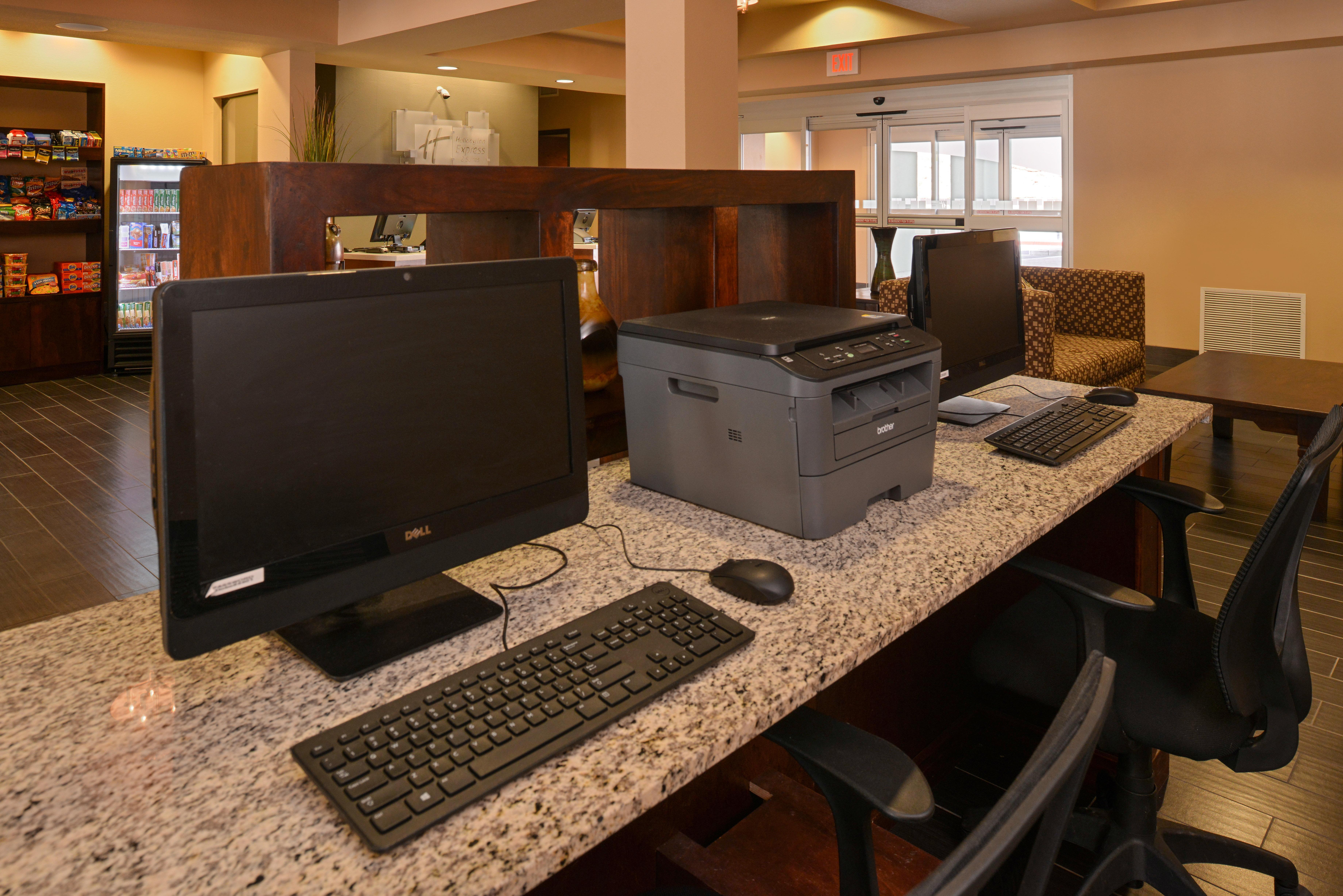 Holiday Inn Express & Suites Globe By Ihg Bagian luar foto
