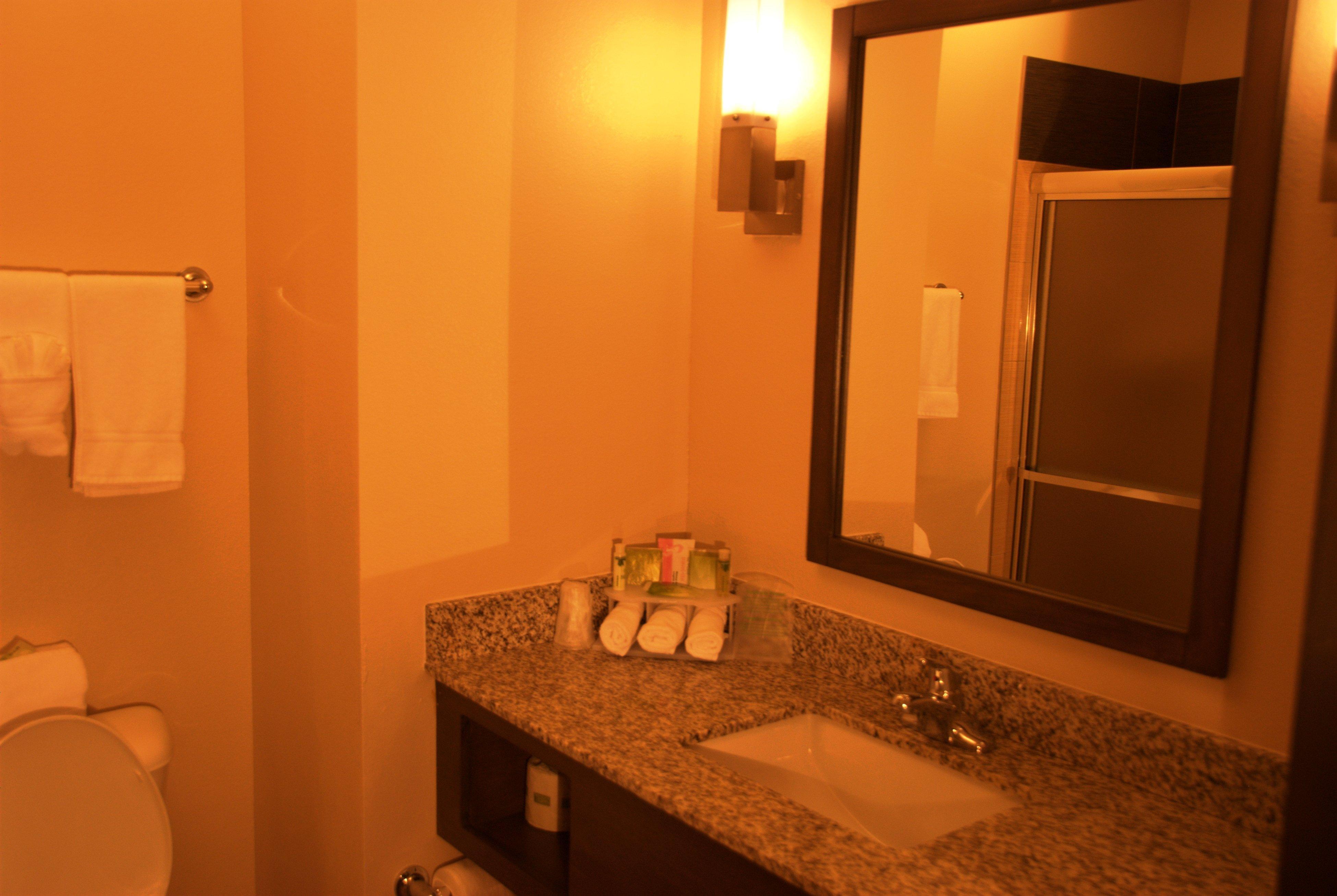 Holiday Inn Express & Suites Globe By Ihg Bagian luar foto